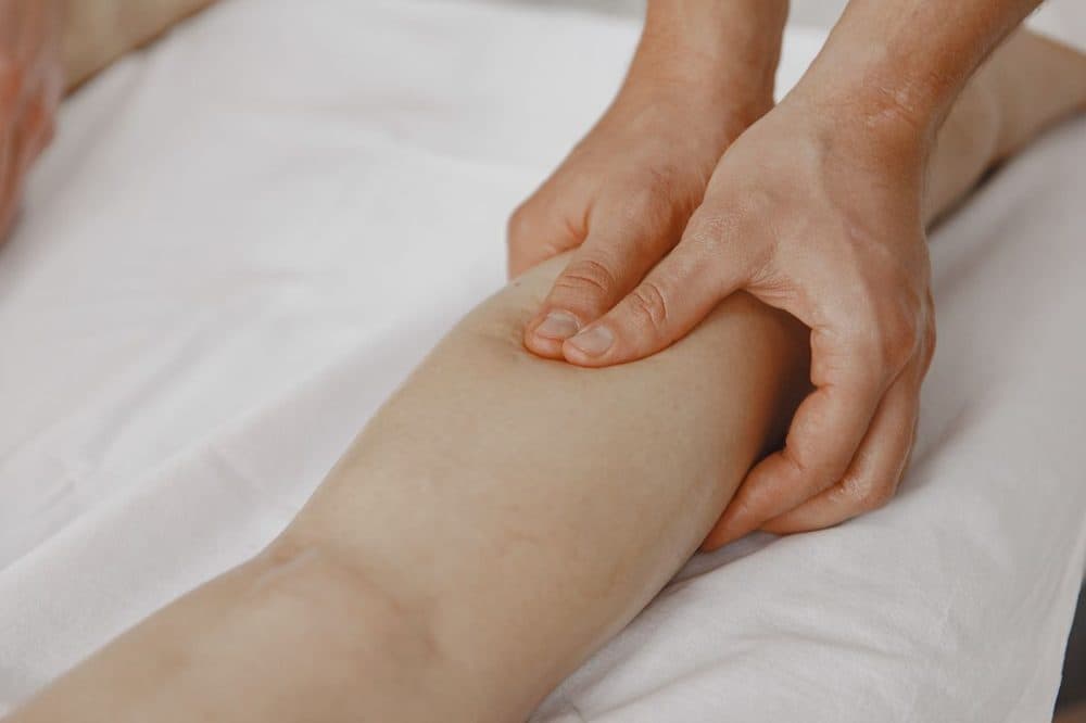 Evaluación de piernas para tratamiento de várices en Alta Salud